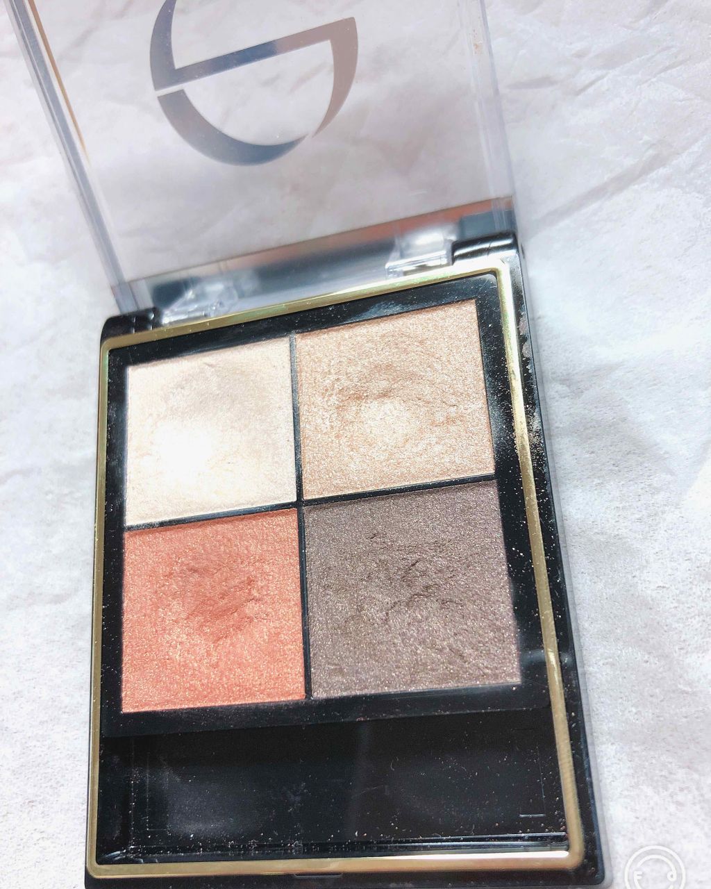 リアルクローズシャドウ/excel/アイシャドウパレットを使ったクチコミ(2枚目)