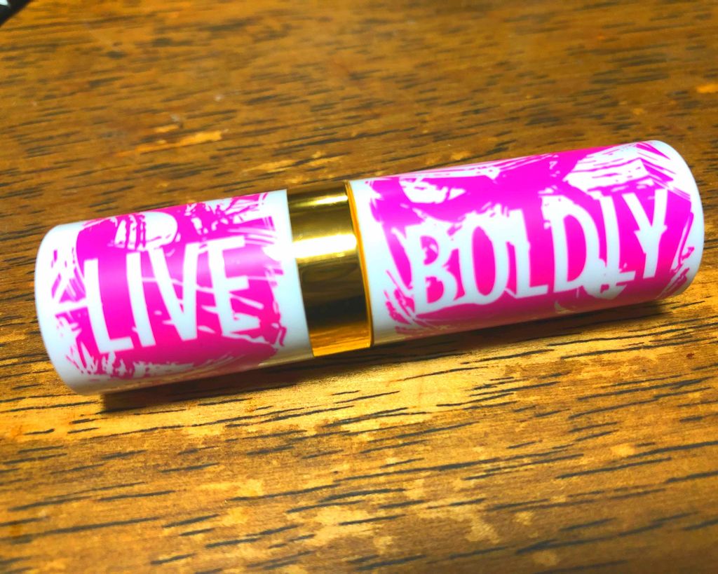 スーパー ラストラス リップスティック/REVLON/口紅を使ったクチコミ(1枚目)