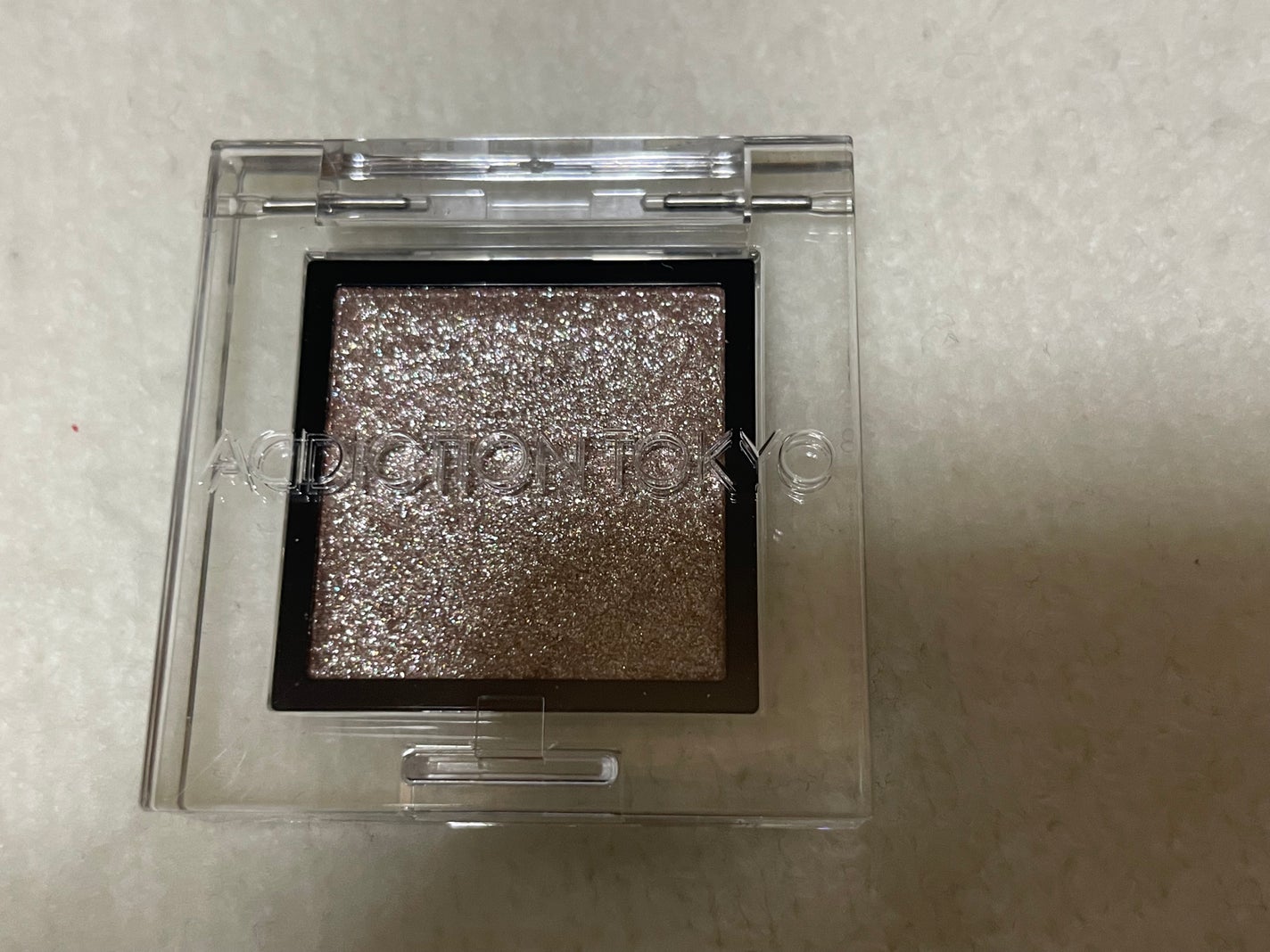 アディクション ザ アイシャドウ スパークル/ADDICTION/単色アイシャドウを使ったクチコミ(2枚目)
