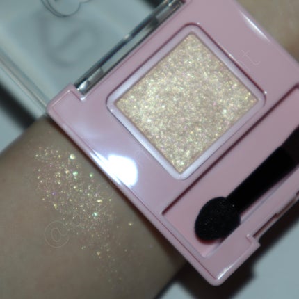 フーミー シングルラメシャドウ/WHOMEE/単色アイシャドウを使ったクチコミ(3枚目)