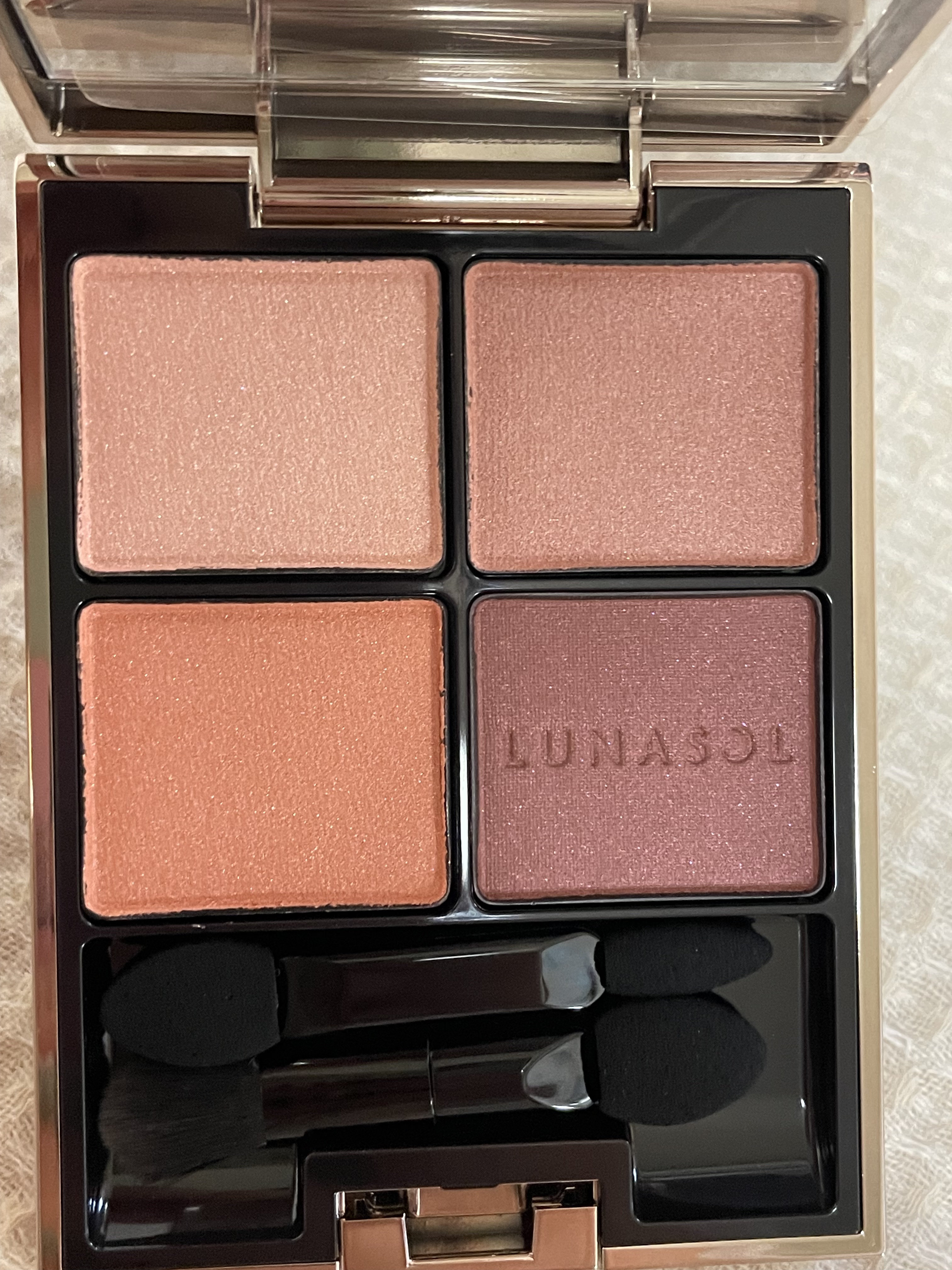 アイカラーレーション/LUNASOL/アイシャドウパレットを使ったクチコミ（2枚目）