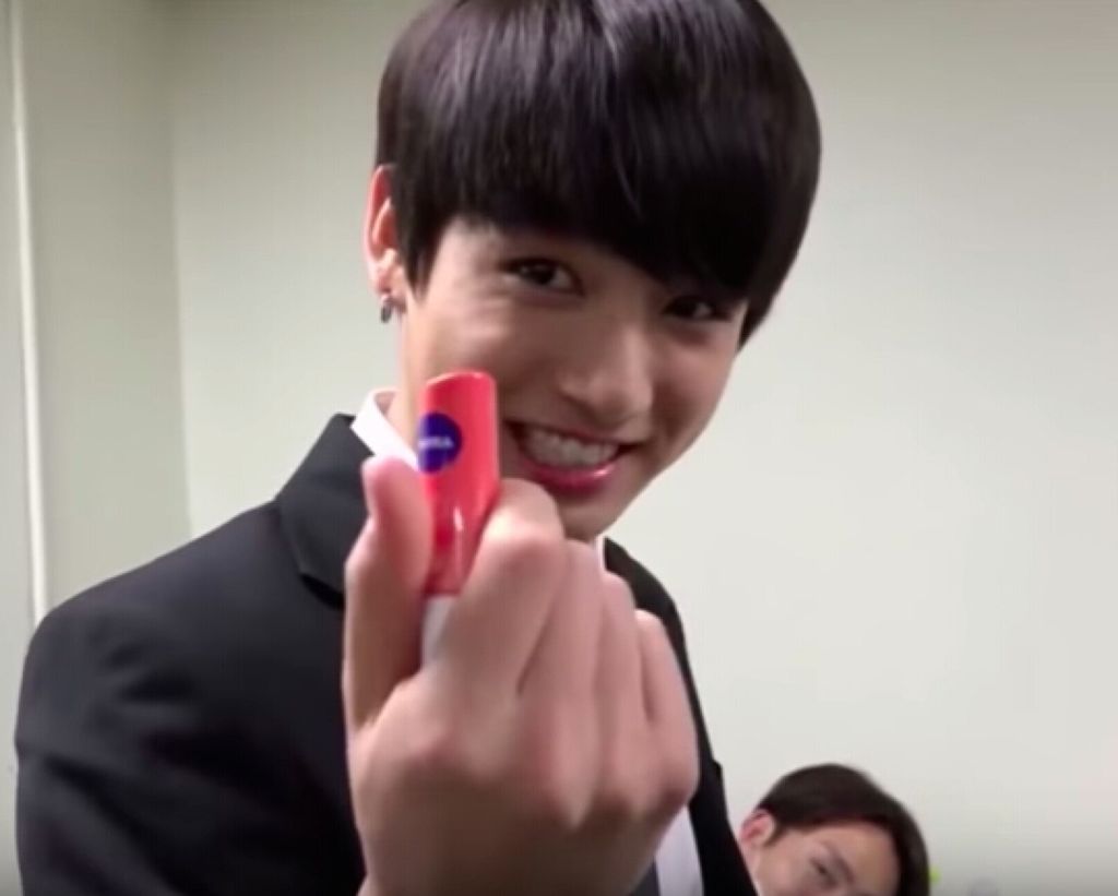 ニベア リップケアシャインシリーズ(韓国限定)/NIVEA(海外)/リップクリームを使ったクチコミ(1枚目)