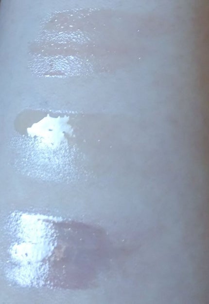 UR GLAM LIP OIL/U R GLAM/リップグロスを使ったクチコミ(3枚目)