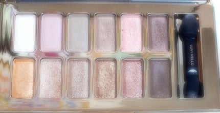 バレンタインボックス/VAVI MELLO/アイシャドウパレットを使ったクチコミ(2枚目)