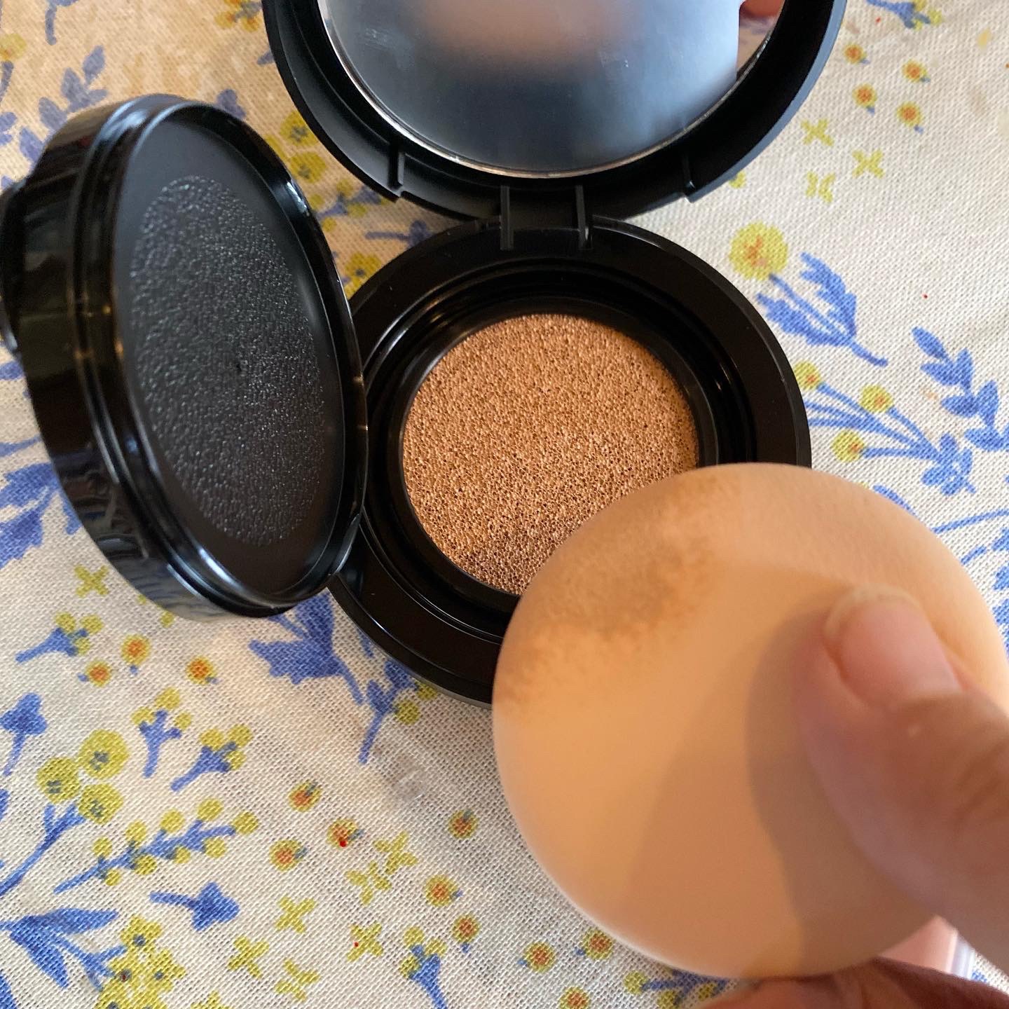 ジャビンドゥソウル ウインクファンデーションパクト/Javin De Seoul/クッションファンデーションを使ったクチコミ（2枚目）