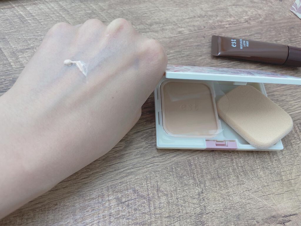 限定コンパクトケース&プライマーセット/est/メイクアップキットを使ったクチコミ(8枚目)