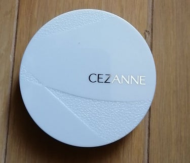 毛穴レスパウダー/CEZANNE/プレストパウダーを使ったクチコミ（1枚目）