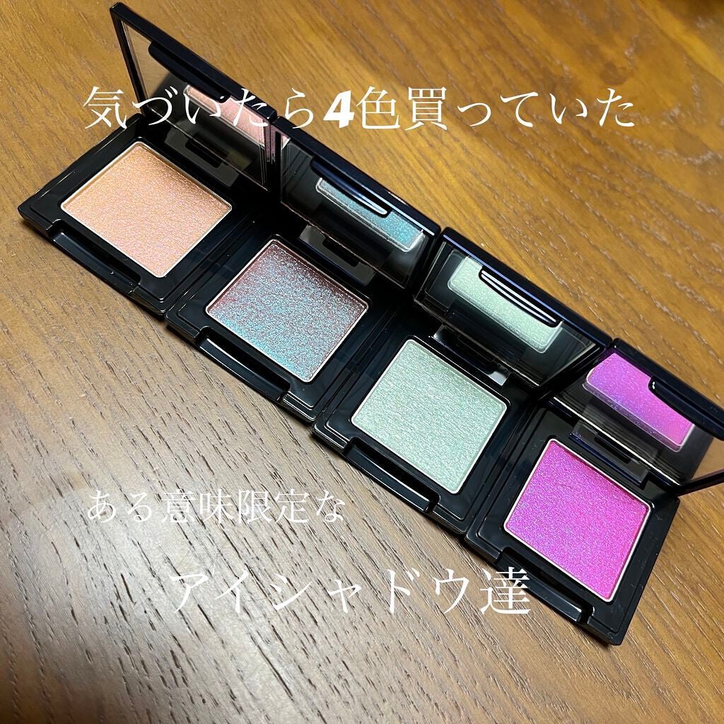 ラズル アイカラー/エレガンス ラズル /単色アイシャドウを使ったクチコミ(1枚目)