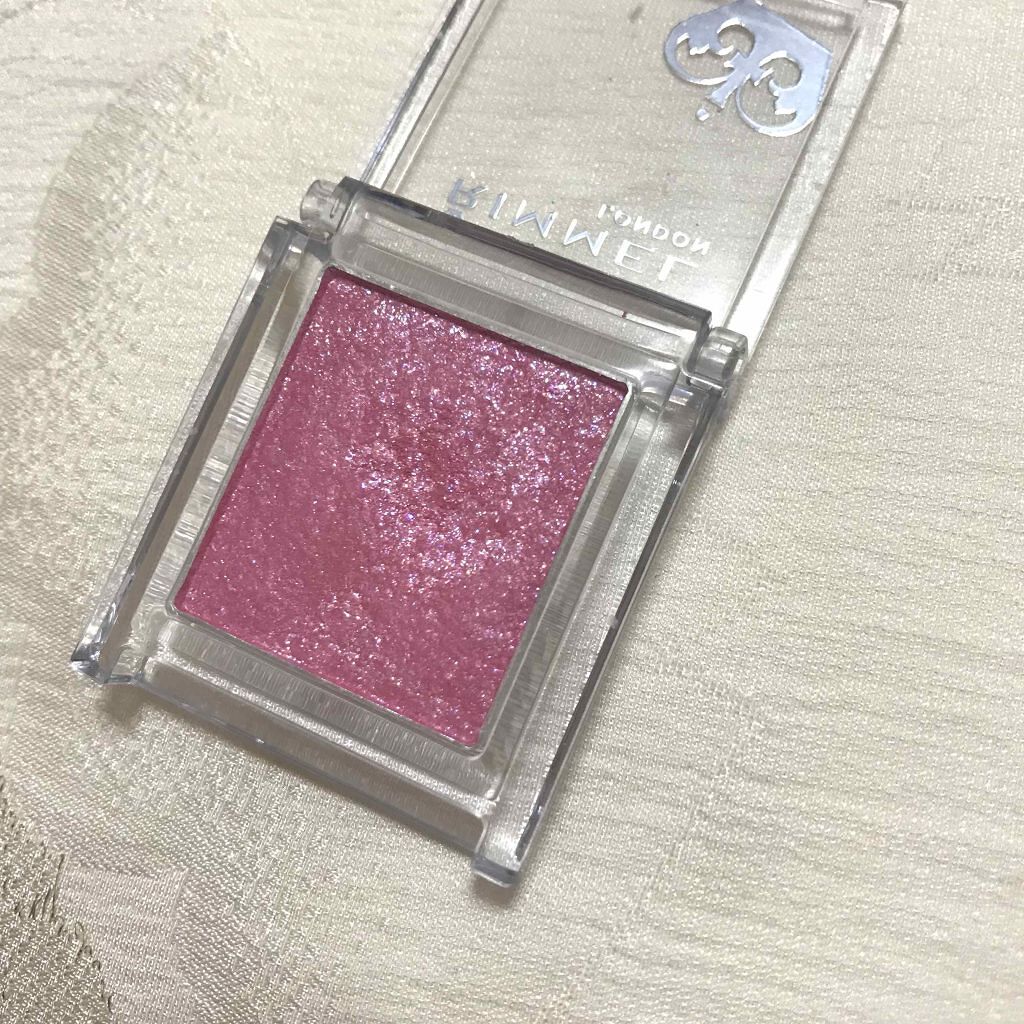 プリズム パウダーアイカラー/リンメル ロンドン/単色アイシャドウを使ったクチコミ（2枚目）
