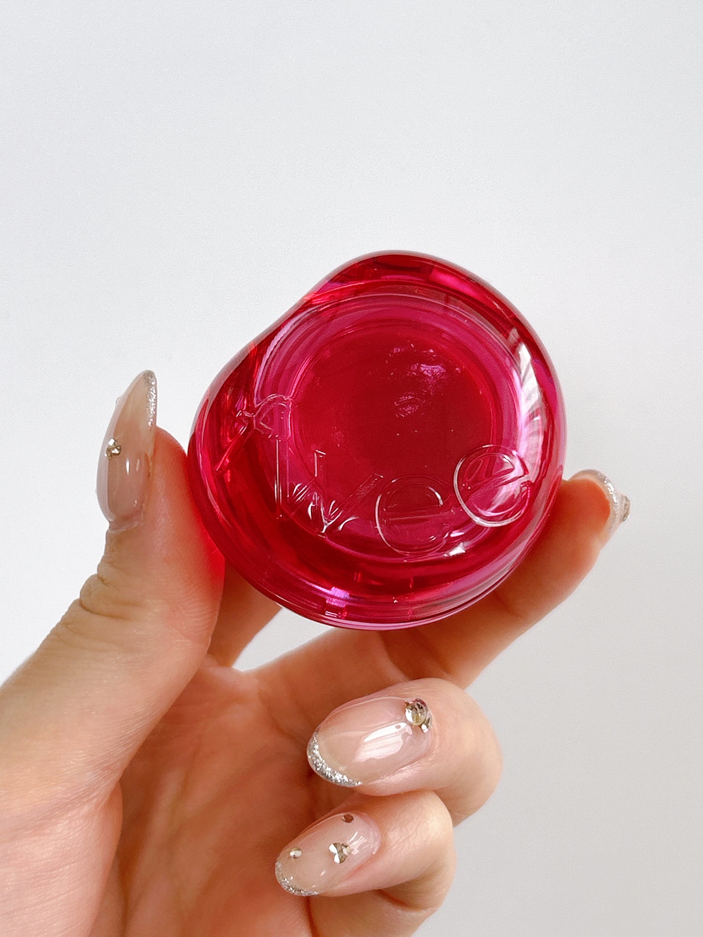 フィー リップアンドチーク グローイジェリーポット/fwee/リップグロスを使ったクチコミ(2枚目)