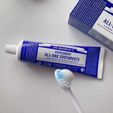 ALL-ONE TOOTHPASTE/ドクターブロナー/歯磨き粉を使ったクチコミ（2枚目）