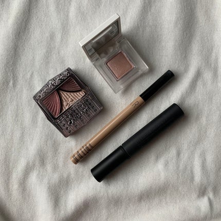 ジューシーピュアアイズ/キャンメイク/アイシャドウパレットを使ったクチコミ(1枚目)