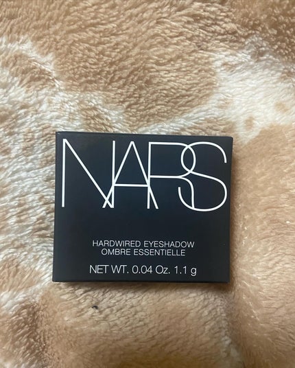 ハードワイヤードアイシャドー/NARS/単色アイシャドウを使ったクチコミ(1枚目)