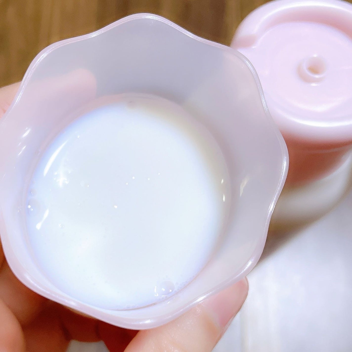 角層まで浸透する うるおいバスミルク ほのかでパウダリーな香り/ビオレu/保湿系入浴剤を使ったクチコミ(4枚目)