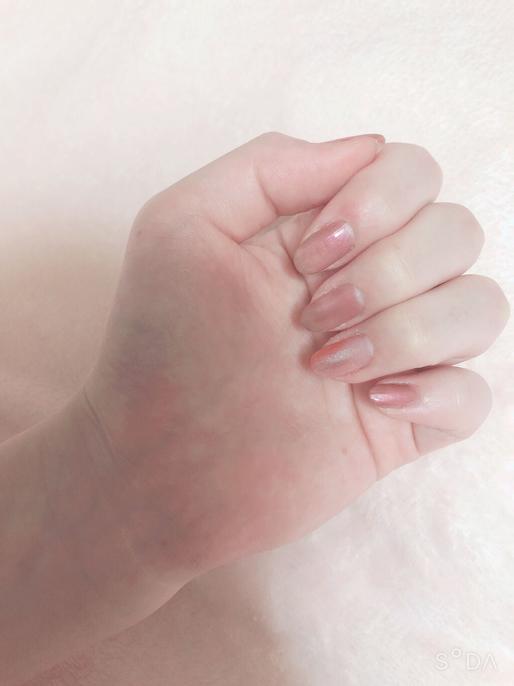 カラフルネイルズ/キャンメイク/マニキュアを使ったクチコミ(3枚目)