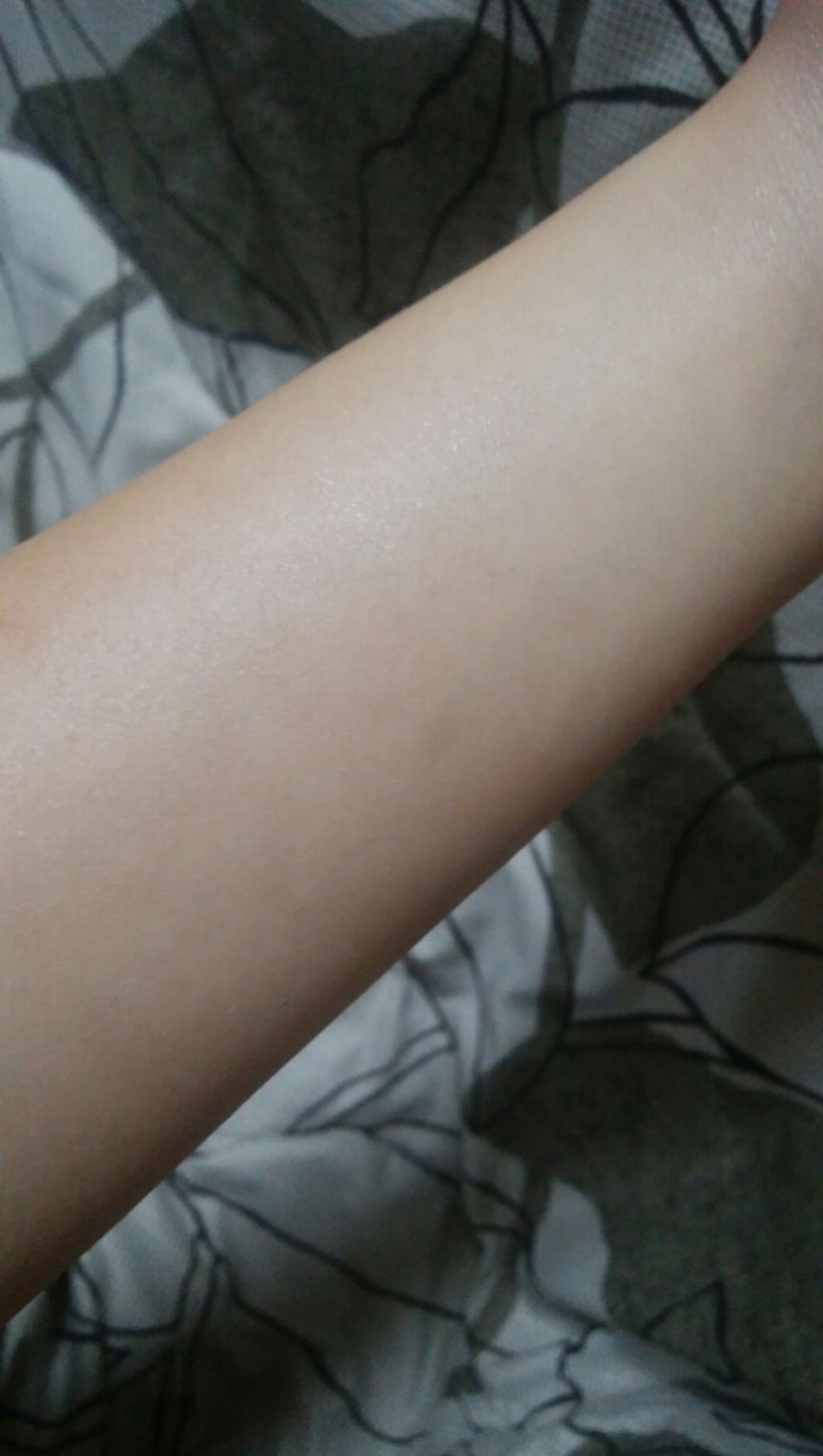 スキンアクア トーンアップUVエッセンス/スキンアクア/日焼け止めクリームを使ったクチコミ（3枚目）