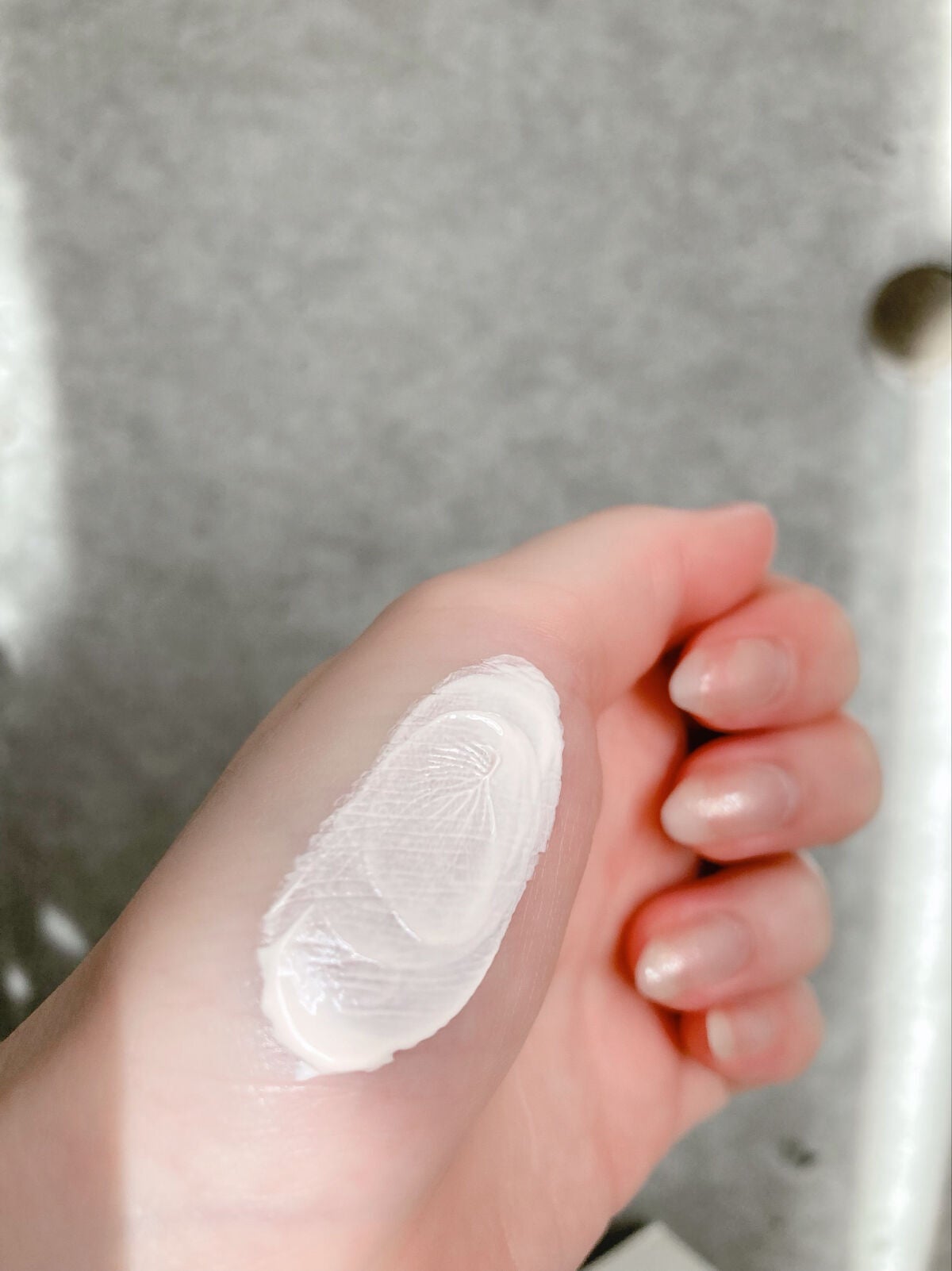 チェジュ チェリーブロッサム トーンアップクリーム/innisfree/化粧下地を使ったクチコミ(3枚目)