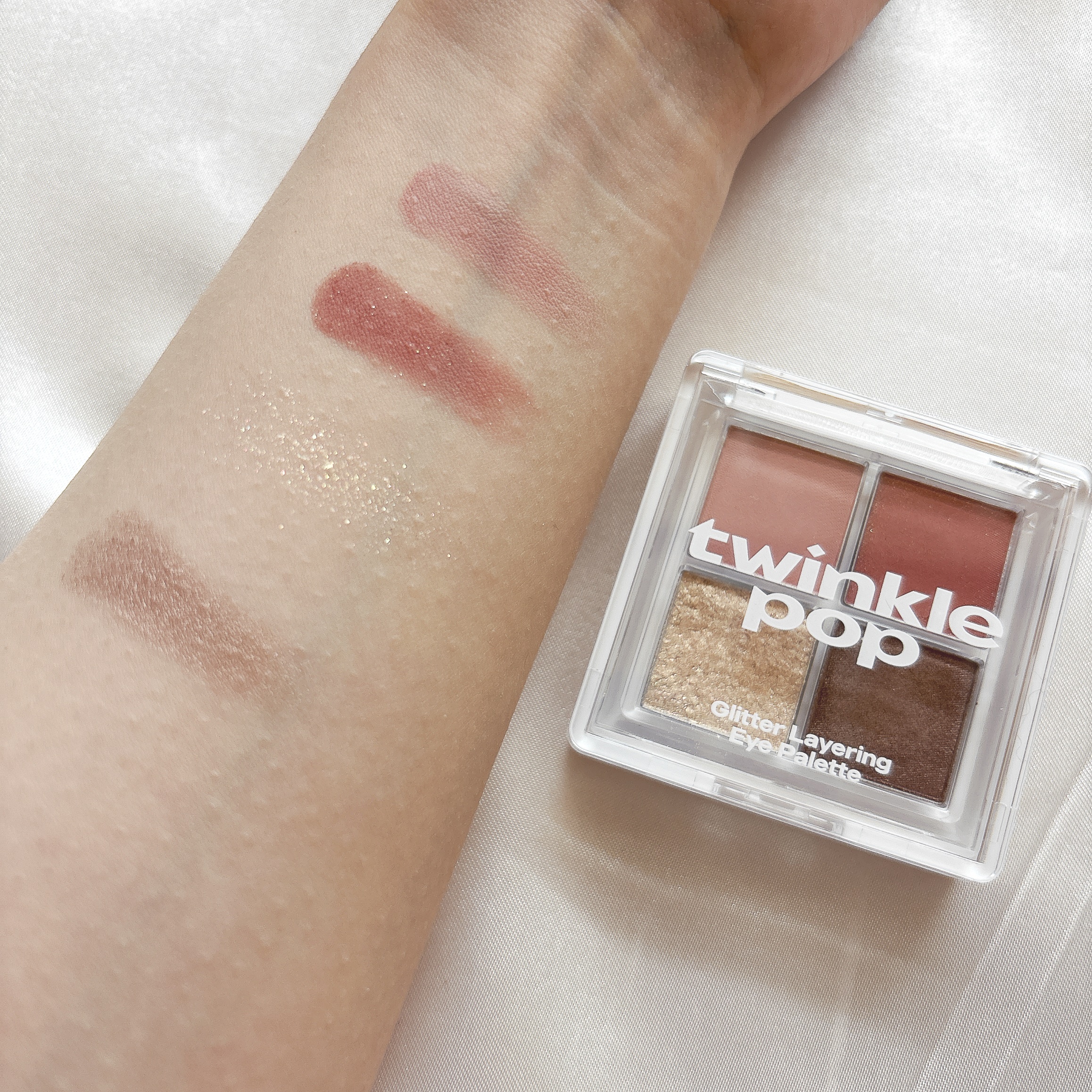 グリッターレイヤリングアイシャドウパレット/TWINKLE POP/アイシャドウパレットを使ったクチコミ（3枚目）