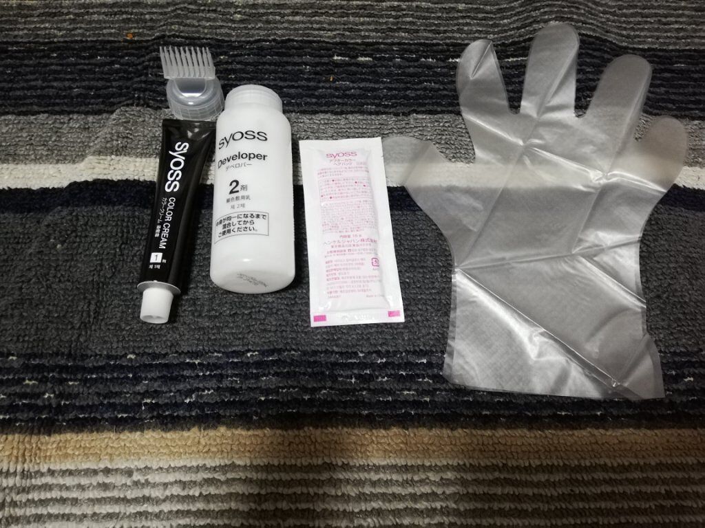 カラージェニック ミルキーヘアカラー (ちらっと白髪用) LA04 アメジストアッシュ/サイオス/ヘアカラーを使ったクチコミ（3枚目）