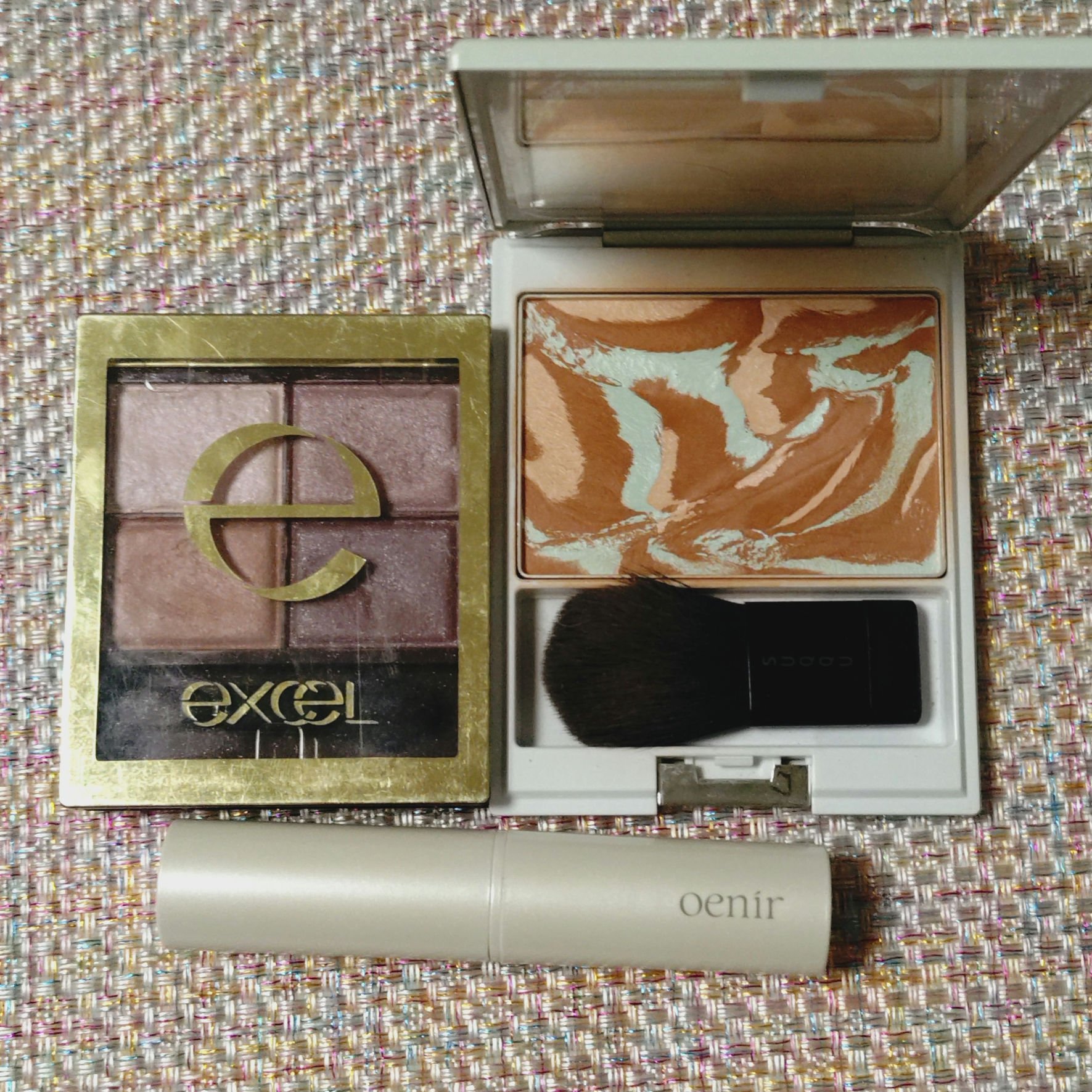 アワーグロウリップ/oenir/口紅を使ったクチコミ（1枚目）