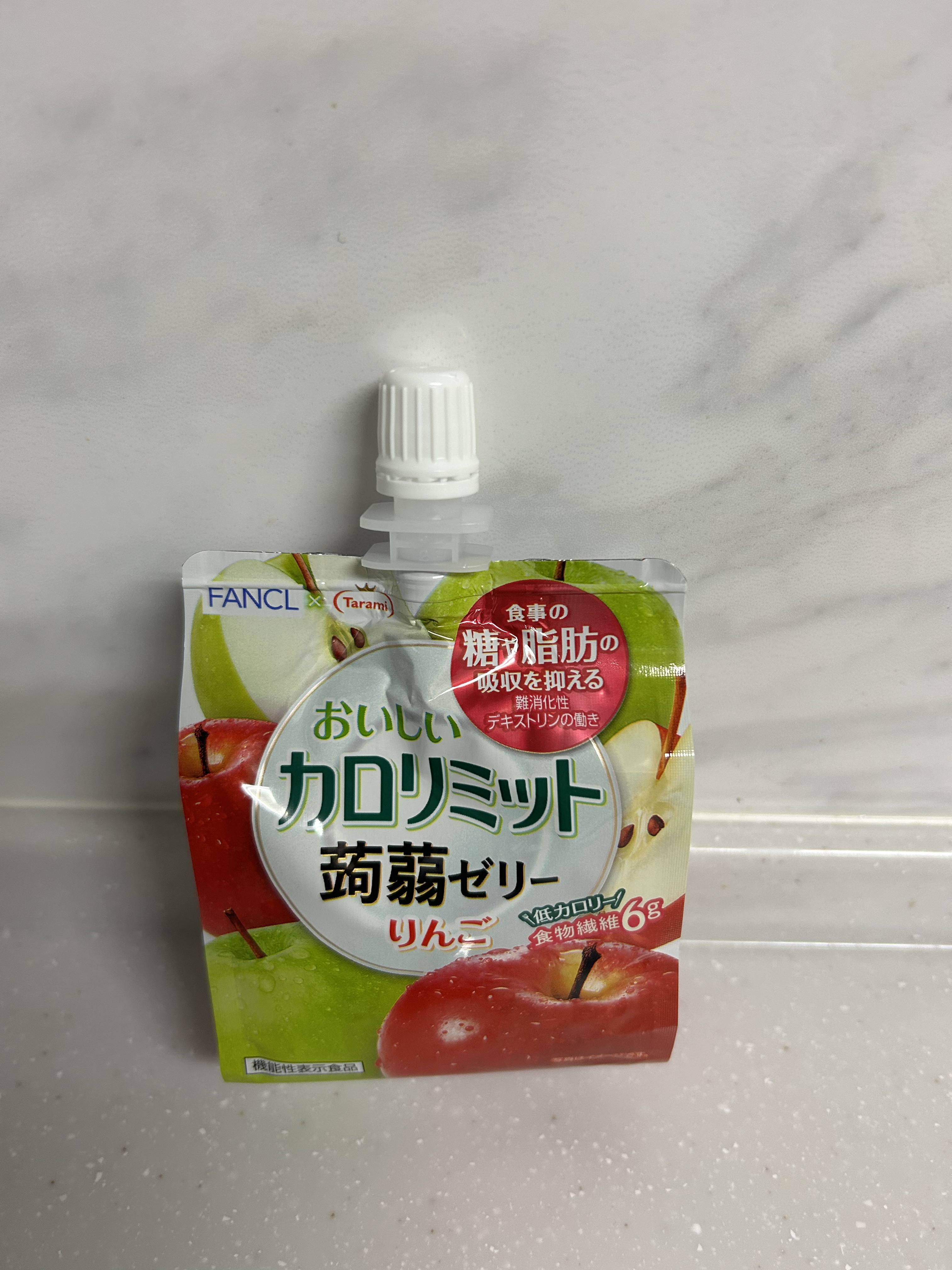 カロリミット 蒟蒻ゼリー りんご/たらみ/ゼリー飲料を使ったクチコミ（1枚目）
