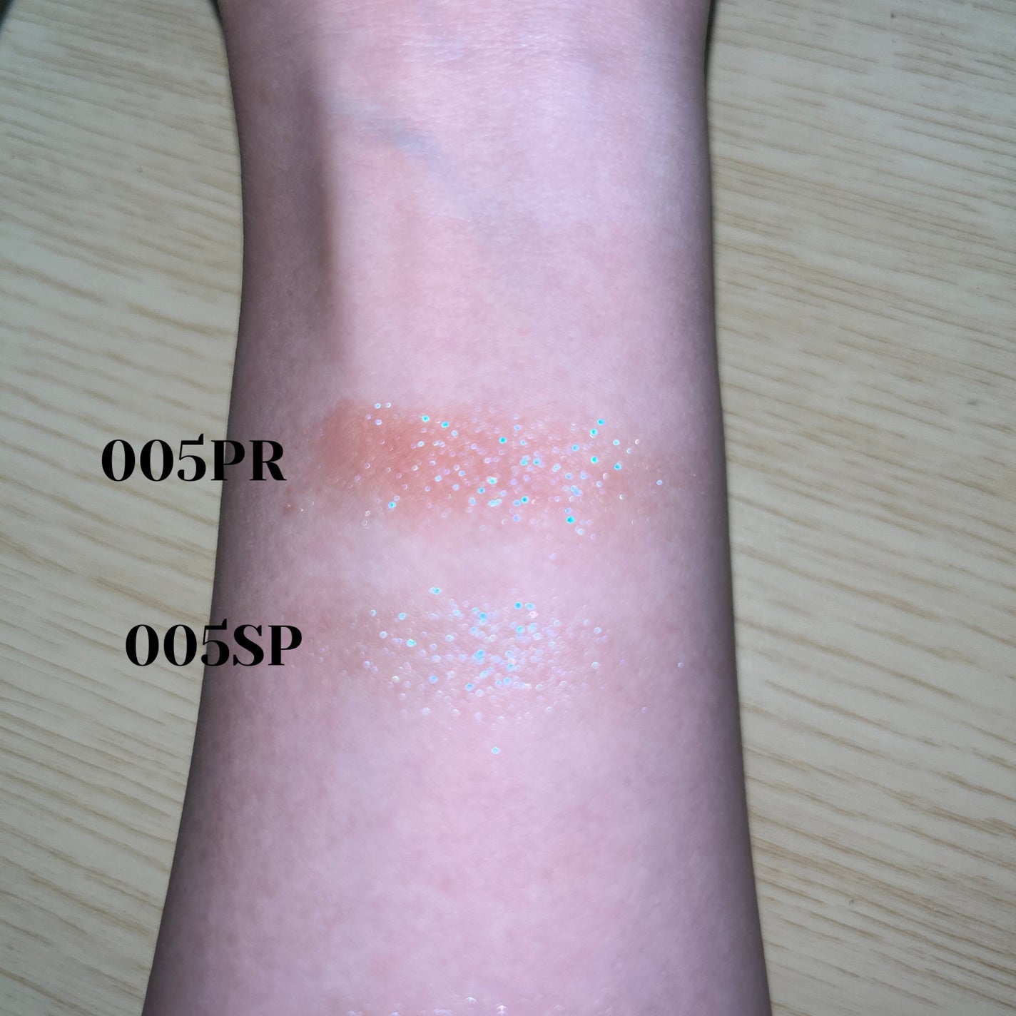 アディクション ザ アイシャドウ スパークル/ADDICTION/単色アイシャドウを使ったクチコミ(4枚目)