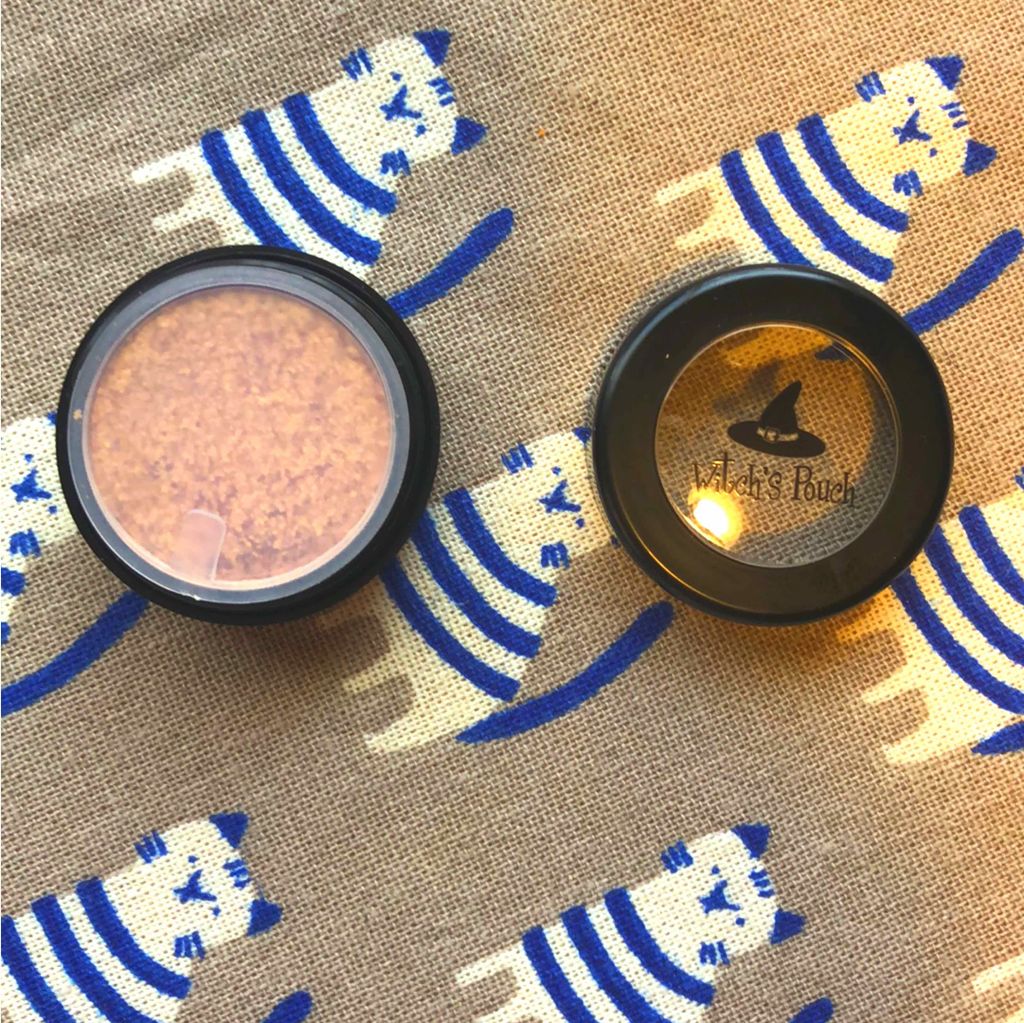 セルフィーフィックスピグメント/Witch's Pouch/単色アイシャドウを使ったクチコミ(2枚目)