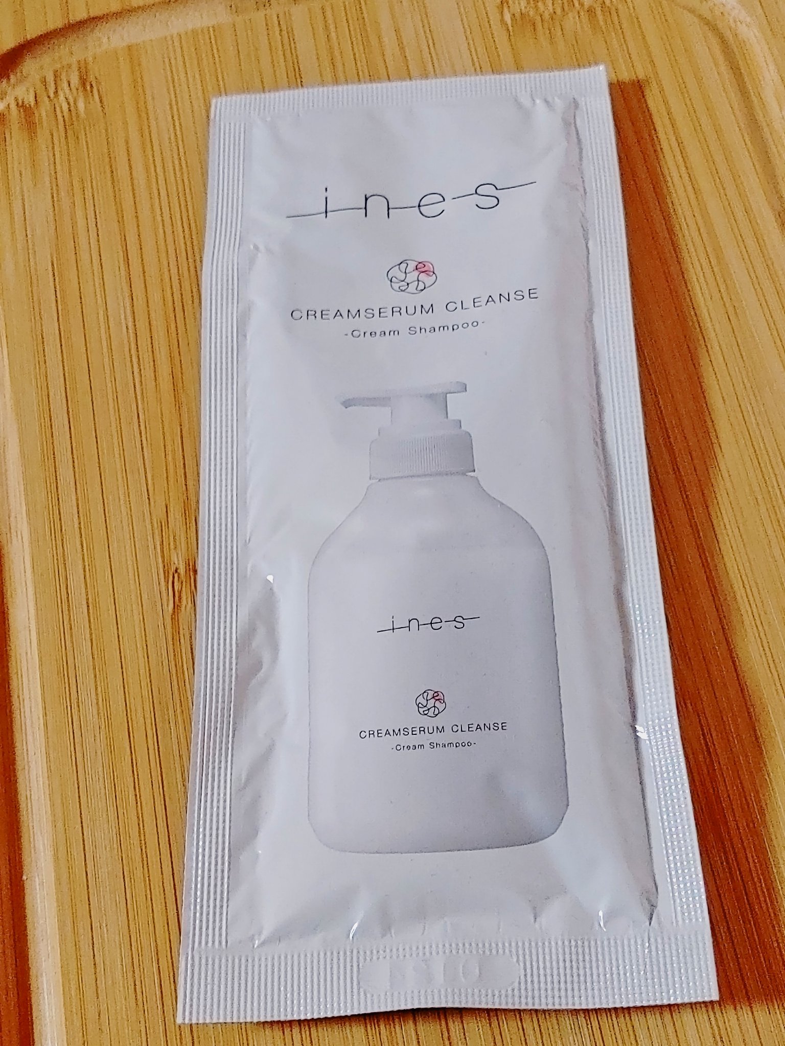 ines　クリームセラム クレンズ　お試し1回分

💮マイリトルボックスの2月号に入っていました。

トリートメント要らずって
大丈夫かなと思ったけれど
本当に大丈夫でした。👍️

頭皮クレンジングでスースー気持ち良く
汚れが落ちている