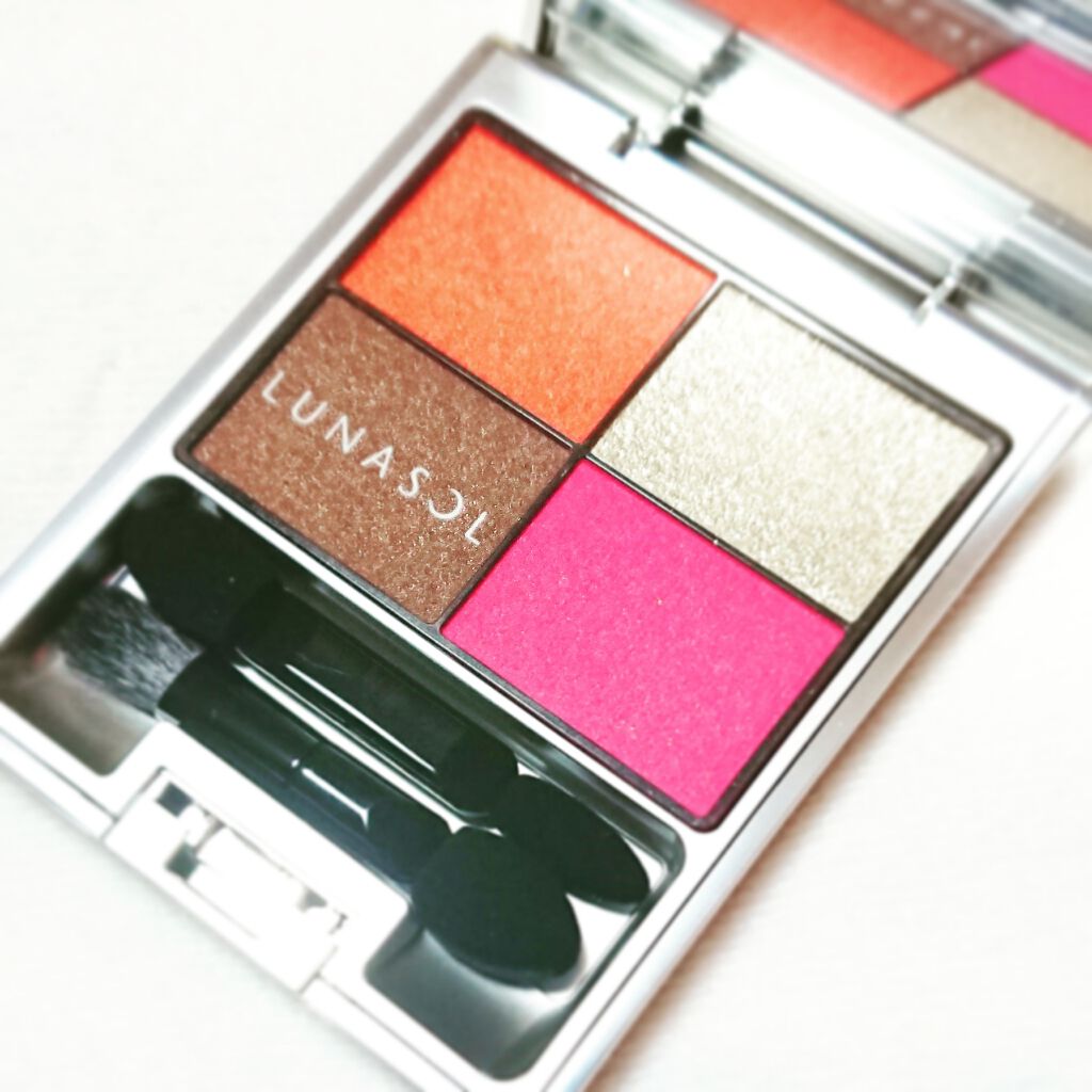 コントラスティングカラーアイズ/LUNASOL/アイシャドウパレットを使ったクチコミ(1枚目)
