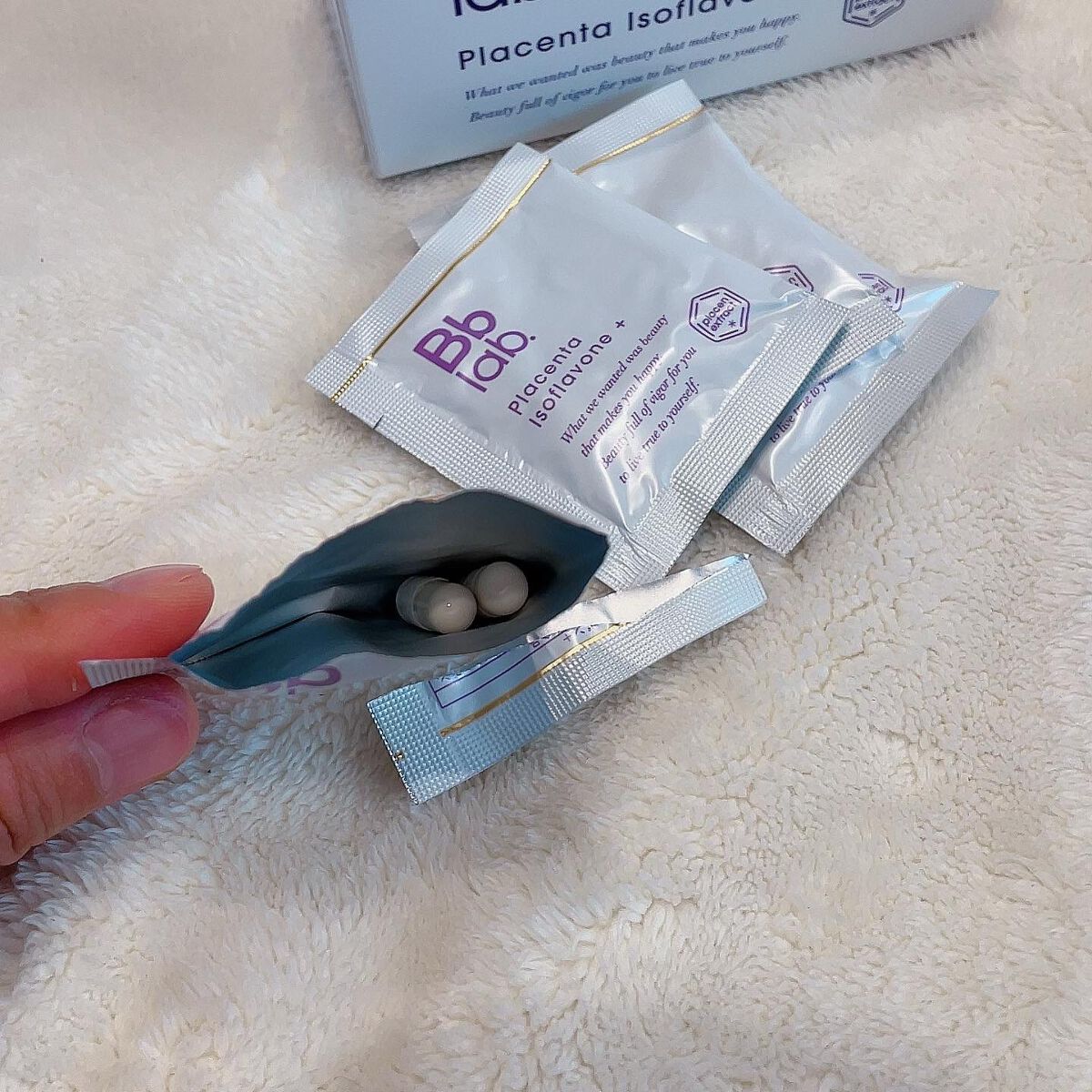 プラセンタ イソフラボン＋/Bb lab./美容サプリメントを使ったクチコミ（3枚目）