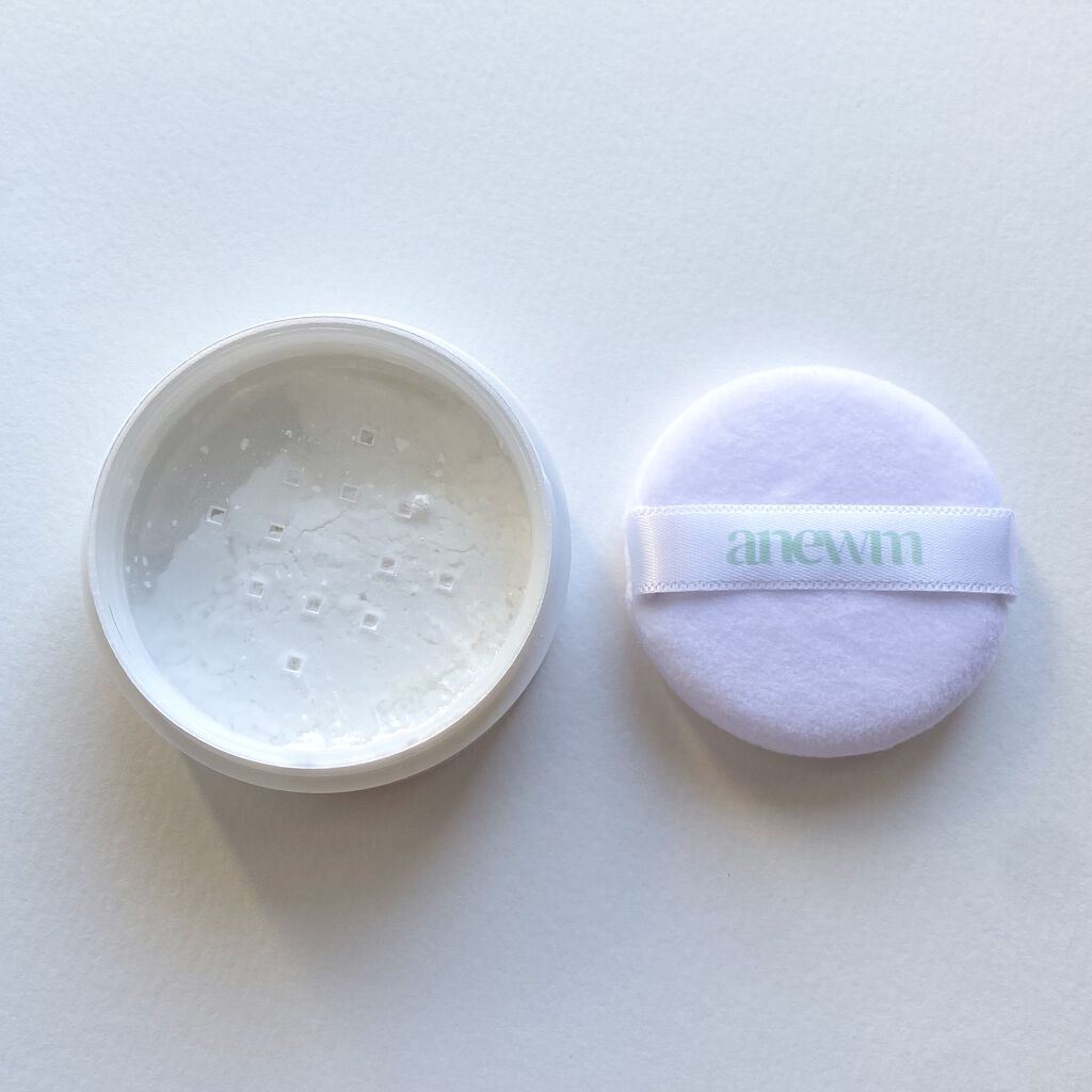 アニューム セバム コントロール パウダー/saat insight/ルースパウダーを使ったクチコミ（2枚目）