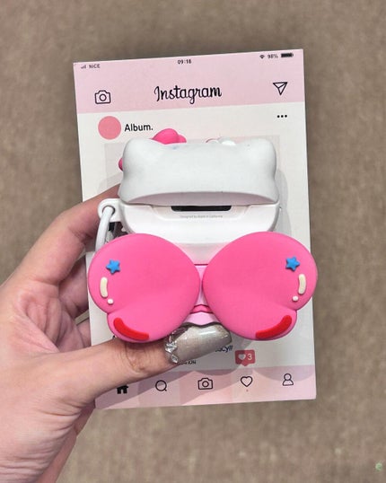 ケース大好きっ子 on LIPS 「🦋蝶々Kittyはとてもかわいい少女です#iPhoneケース#..」(5枚目)