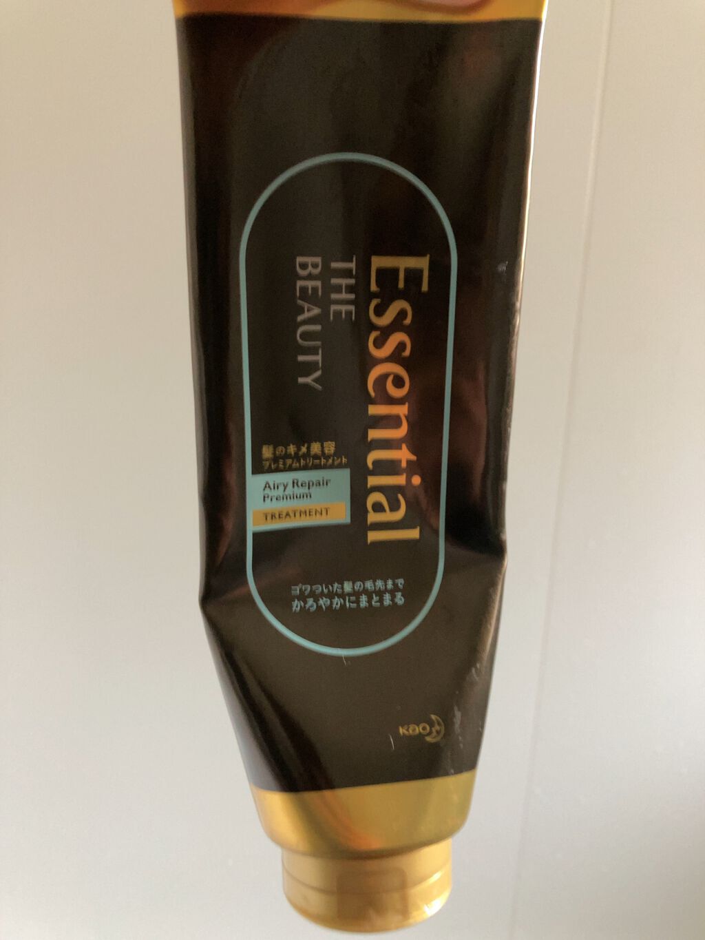 Essential THE BEAUTY 髪のキメ美容プレミアムトリートメント<エアリーリペアプレミアム>/エッセンシャル/洗い流すヘアトリートメントを使ったクチコミ(1枚目)