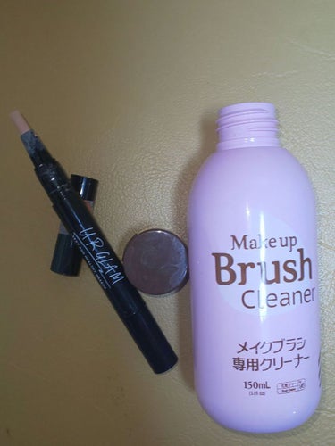 UR GLAM　COVER＆HIGHLIGHT CONCEALER/U R GLAM/リキッドコンシーラーを使ったクチコミ（1枚目）