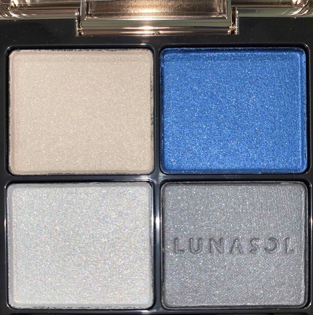 アイカラーレーション EX06 Russian Blue（限定発売）/LUNASOL/アイシャドウパレットを使ったクチコミ（2枚目）