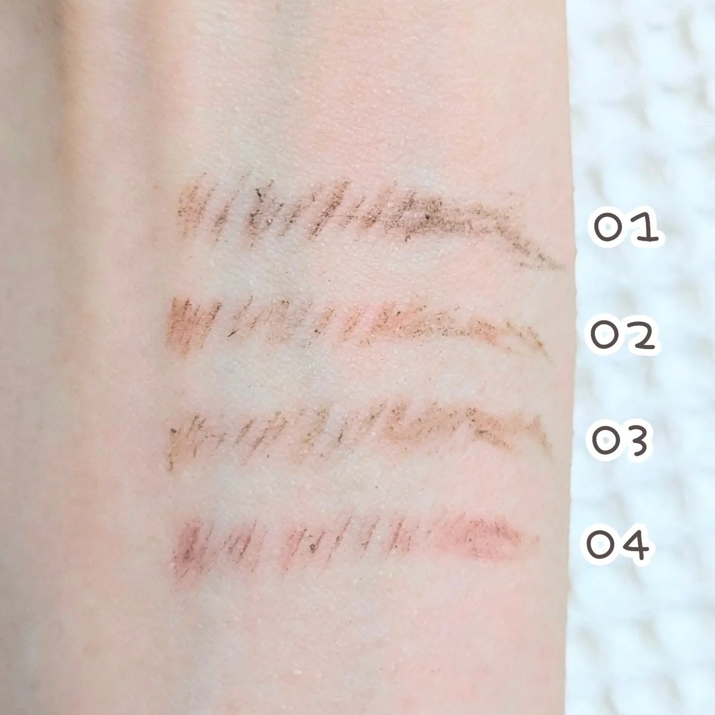 ブロウラッシュEX ウルトラスキニーペンシルブロウ N/ブロウラッシュ/アイブロウペンシルを使ったクチコミ(4枚目)