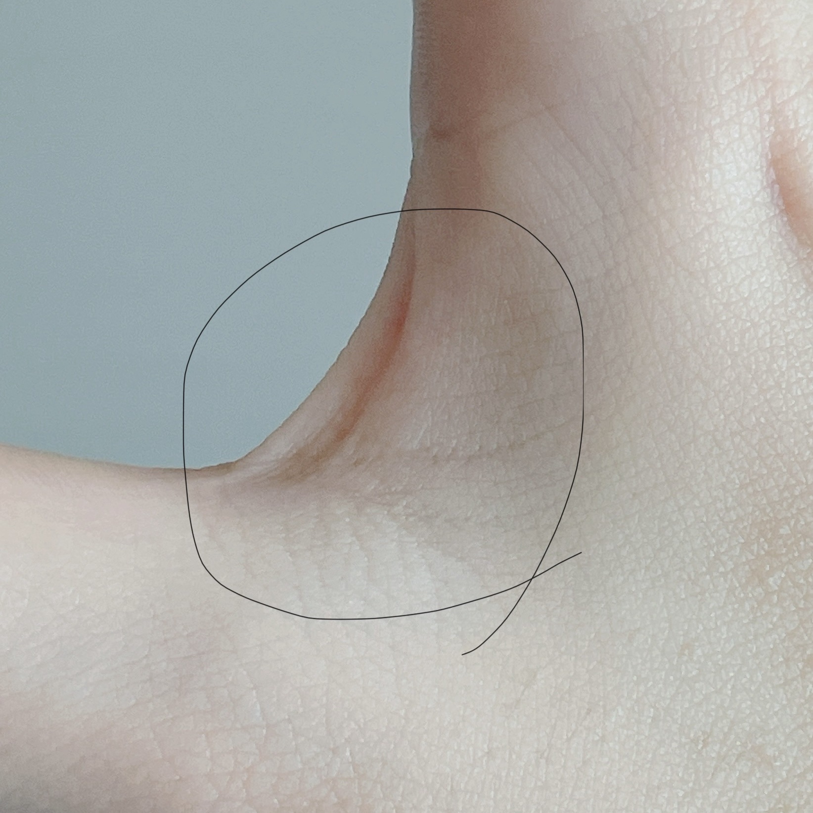 リファイン ブラーリング エクステンディング プライマー/PRADA BEAUTY/化粧下地を使ったクチコミ（3枚目）