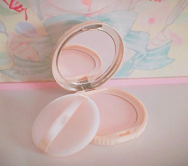 【旧品】マシュマロフィニッシュパウダー/キャンメイク/プレストパウダーを使ったクチコミ（2枚目）