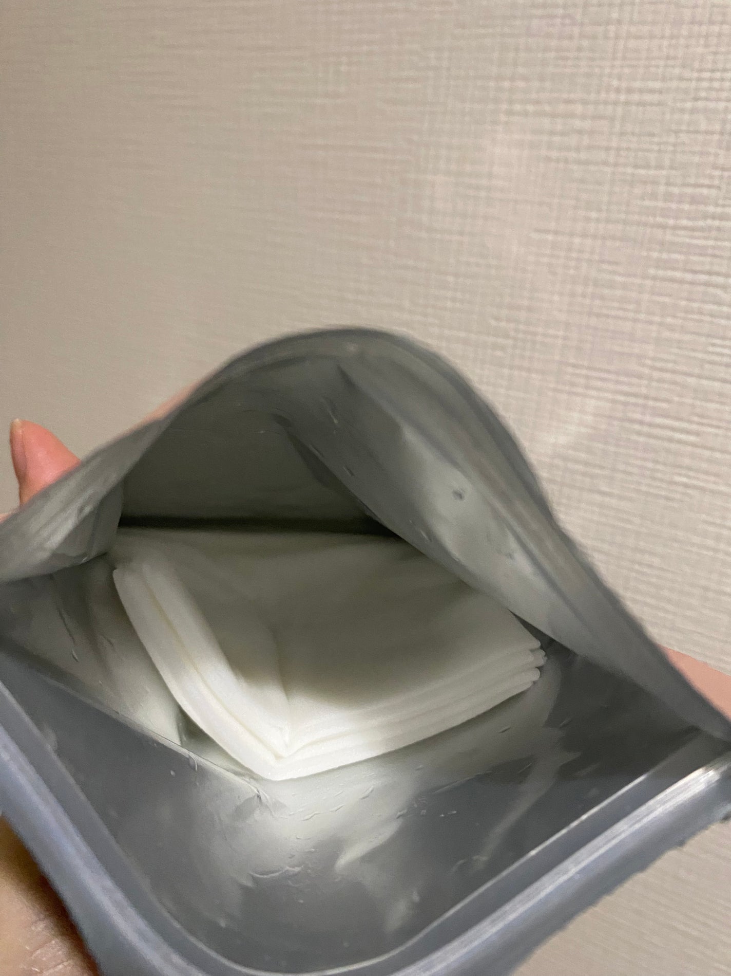 東北ルルルン(さくらんぼの香り)/ルルルン/シートマスク・パックを使ったクチコミ(4枚目)