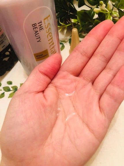 エッセンシャル プレミアム ウォータートリートメント EXスムース/エッセンシャル/アウトバストリートメントを使ったクチコミ(3枚目)