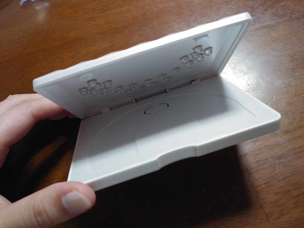 コンパクトジェルライト30/HOMEI/ネイル用品を使ったクチコミ（2枚目）