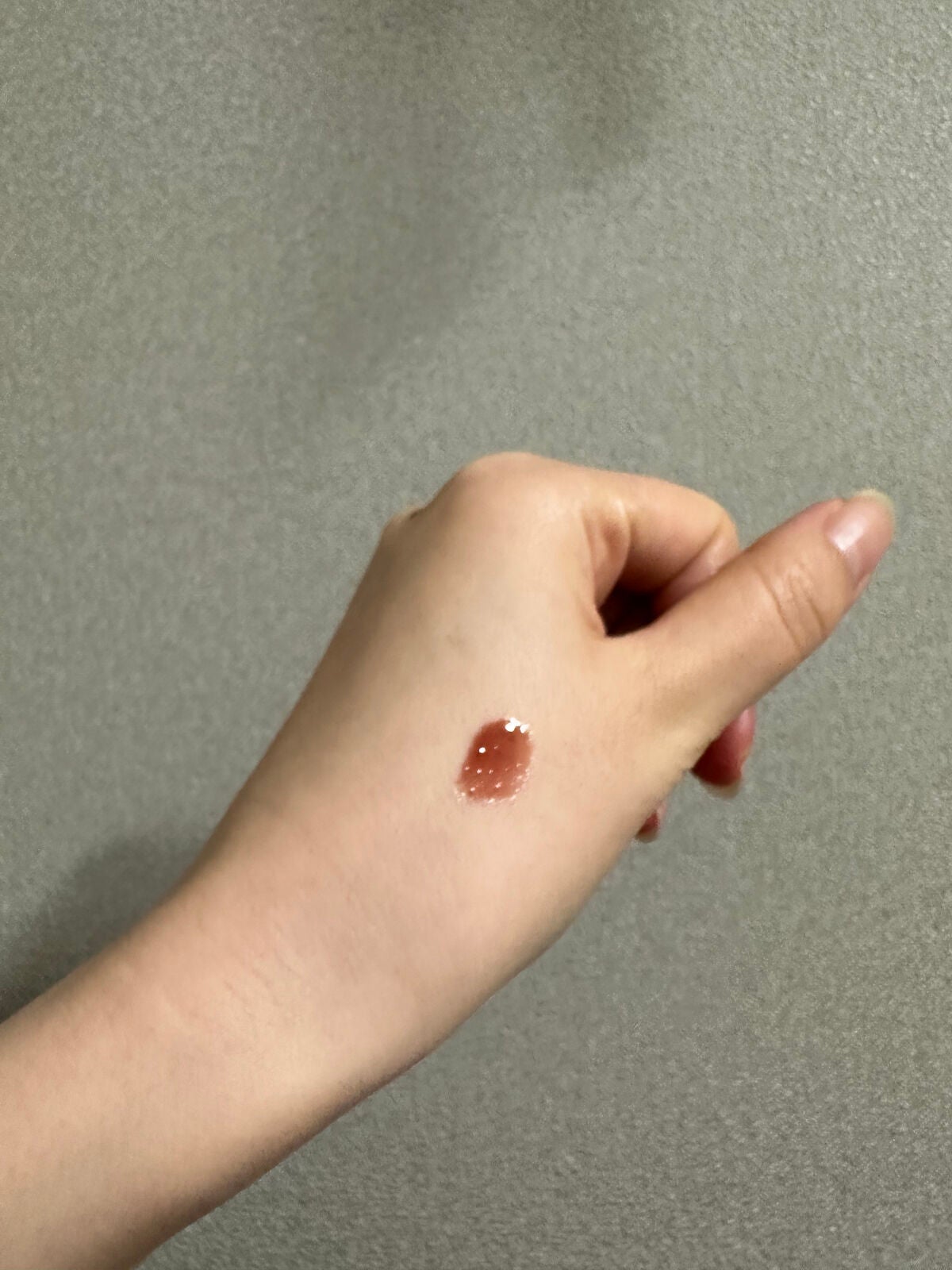 センシュアルヌードグロス/HERA/リップグロスを使ったクチコミ(4枚目)