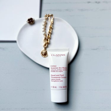 ハンド／ネイル トリートメント クリーム/CLARINS/ハンドクリームを使ったクチコミ（1枚目）