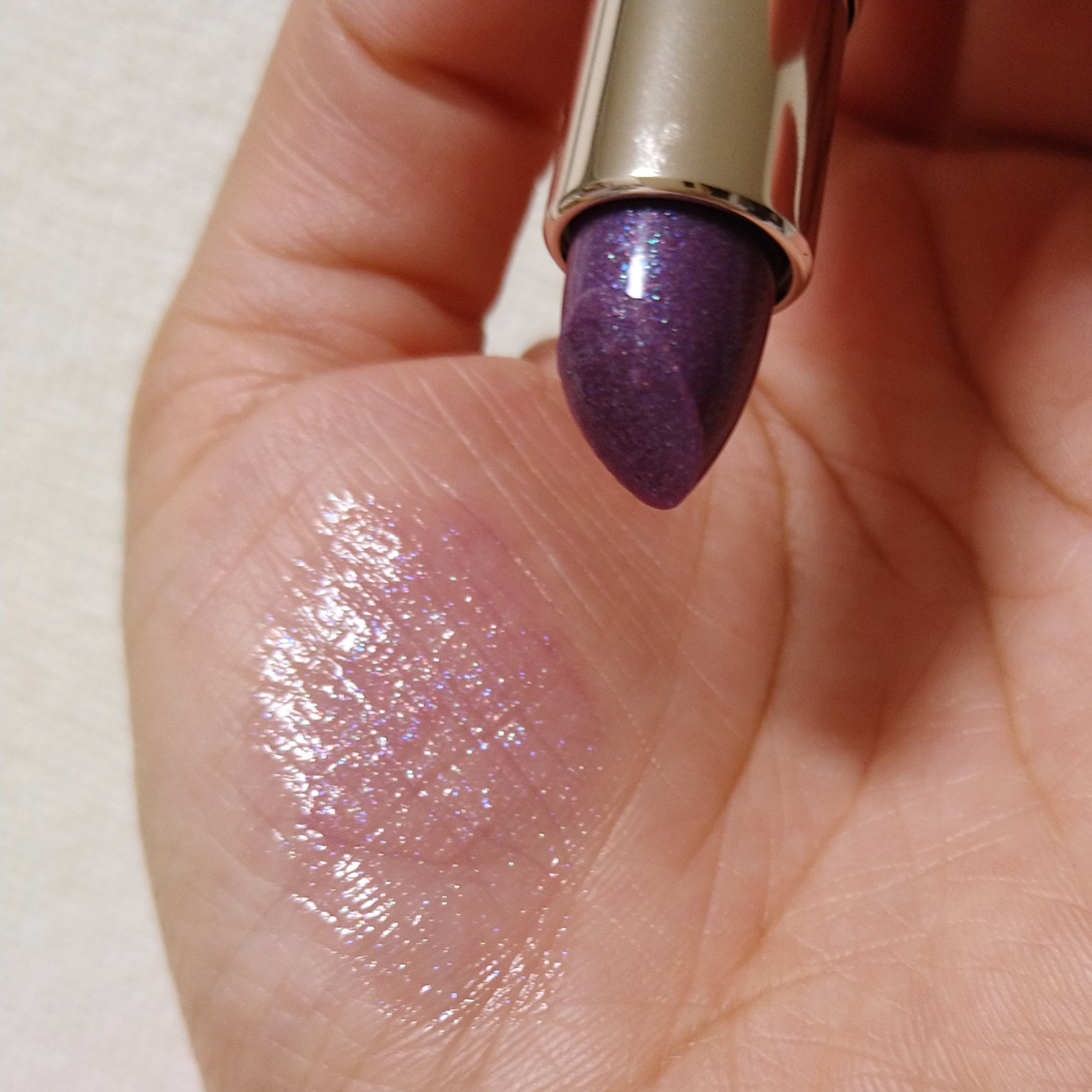 ミニバーム リップスティック PU111 パープルダズル/Visée/口紅を使ったクチコミ（1枚目）