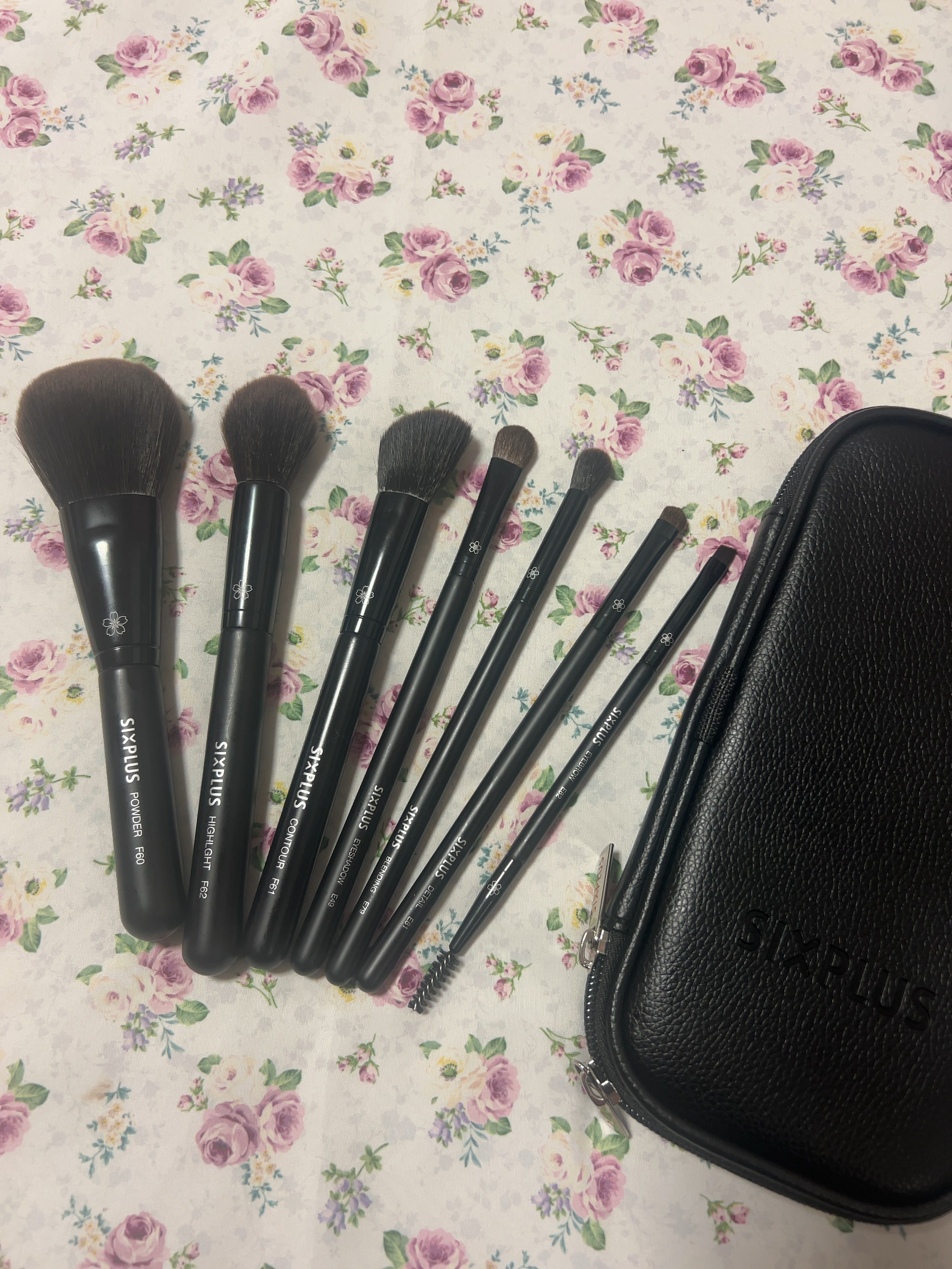 ブラックメイクブラシ8本セット-Dawnシリーズ/SIXPLUS/メイクブラシを使ったクチコミ（1枚目）