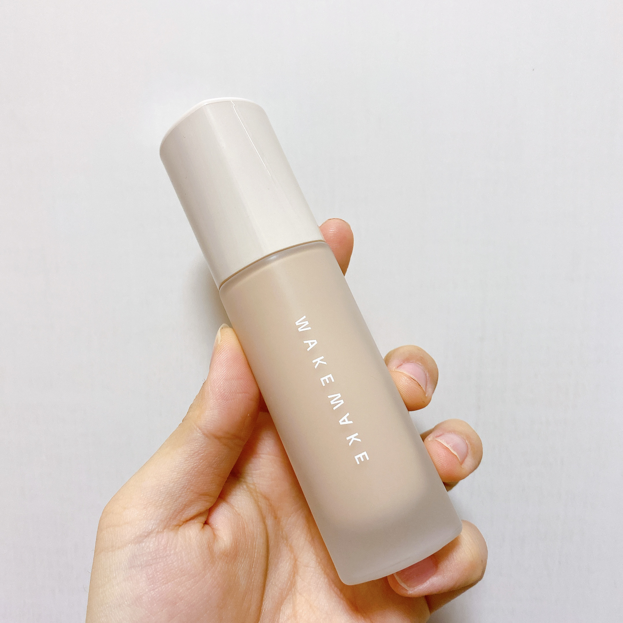 wakemake ウォーターベルベットヴィーガンファンデーションのクチコミ「\WAKEMAKE ウォーターベルベットヴィーガンファンデーション/

19

SPF38 PA++..」（1枚目）