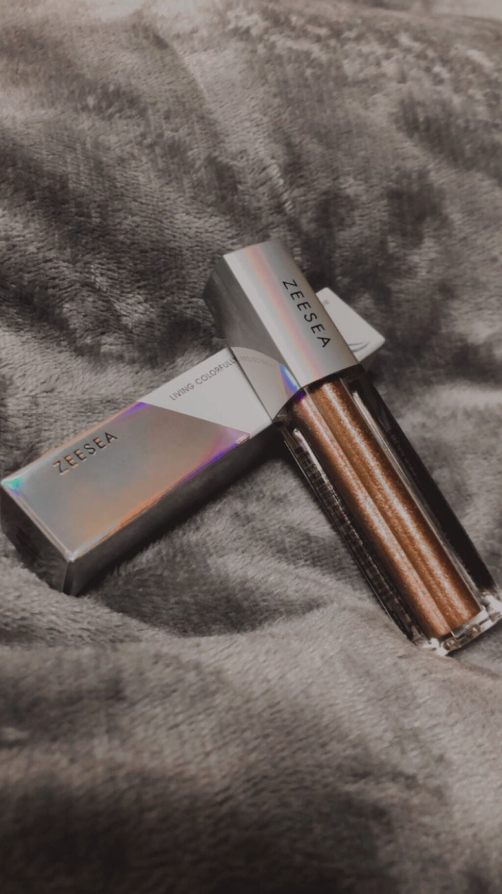 ダイヤモンドシリーズ 星空リキッドアイシャドウ/ZEESEA/リキッドアイシャドウを使ったクチコミ(1枚目)