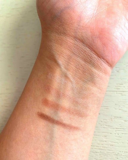 スキニーリッチシャドウ/excel/アイシャドウパレットを使ったクチコミ(2枚目)