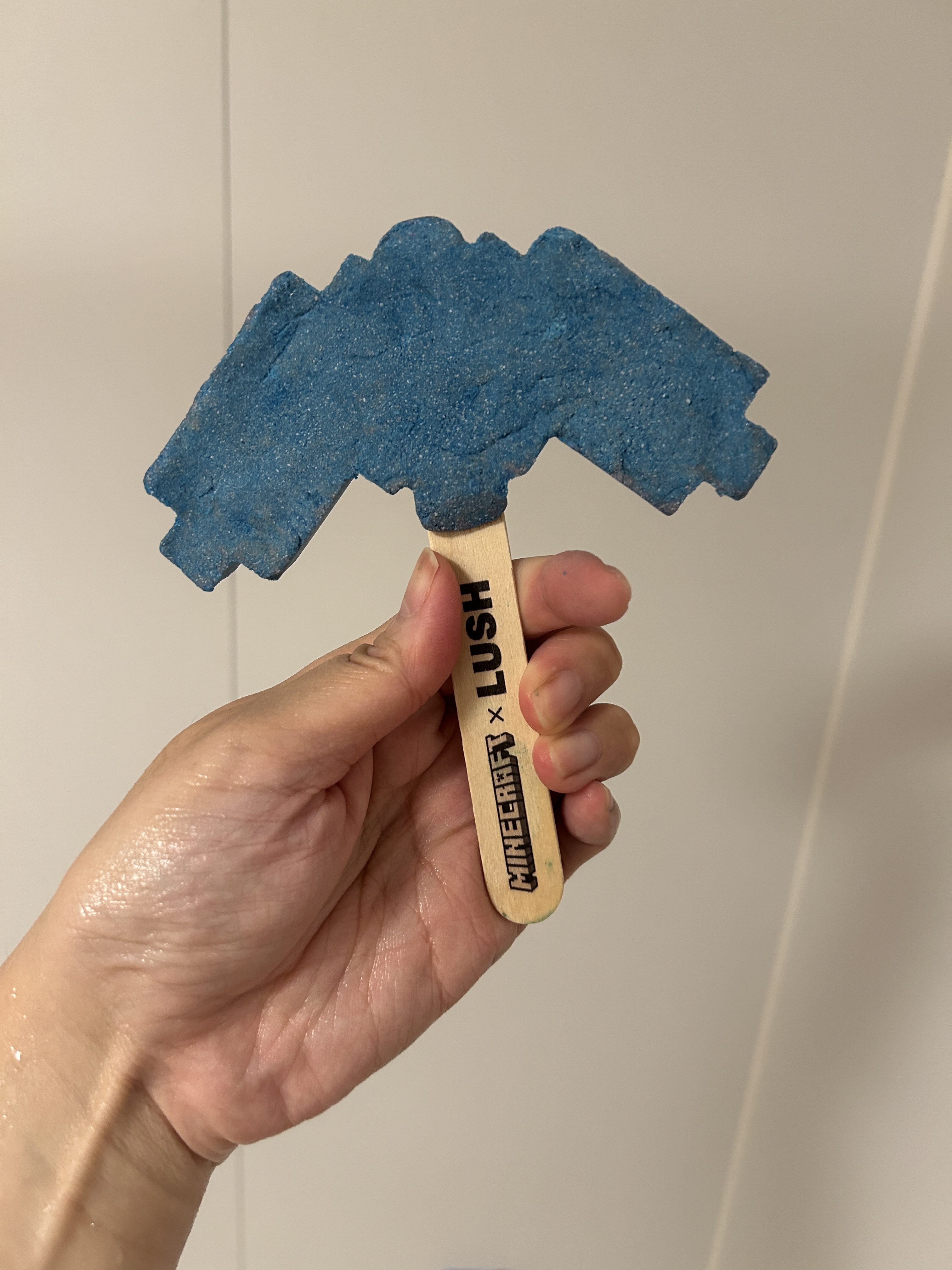 ダイヤモンドのツルハシ /ラッシュ/保湿系入浴剤を使ったクチコミ（2枚目）