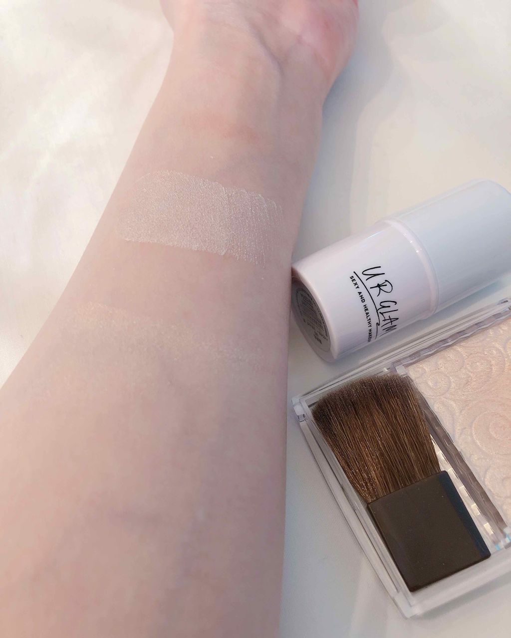 パールグロウハイライト/CEZANNE/パウダーハイライトを使ったクチコミ(2枚目)